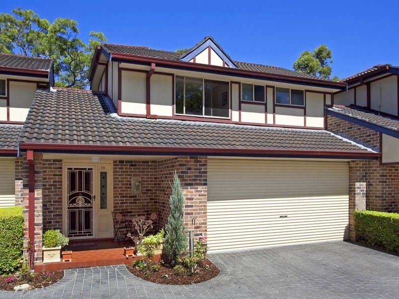 15/2 Wollybutt Road, Engadine NSW 2233