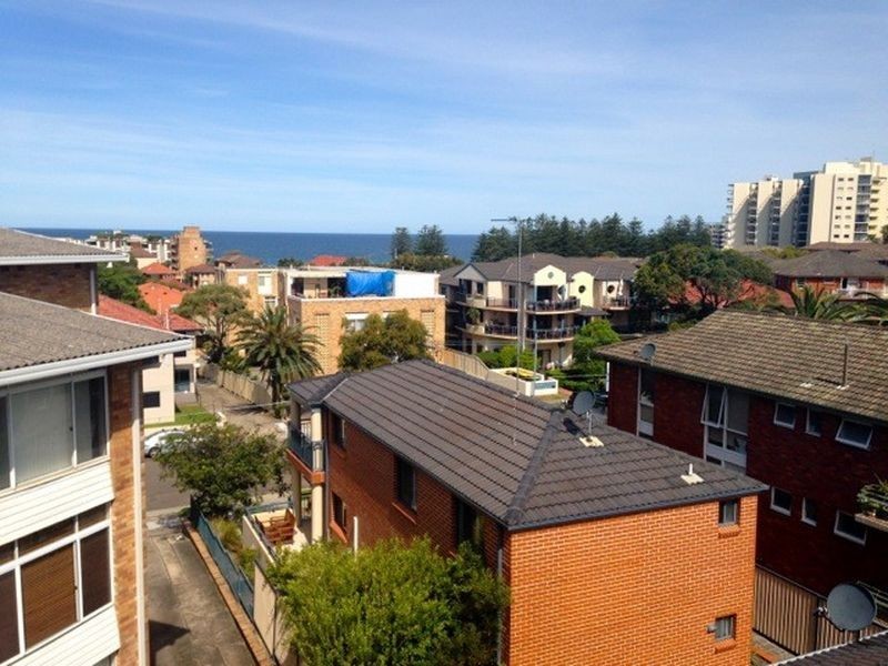 12/20 Burke Road, Cronulla NSW 2230