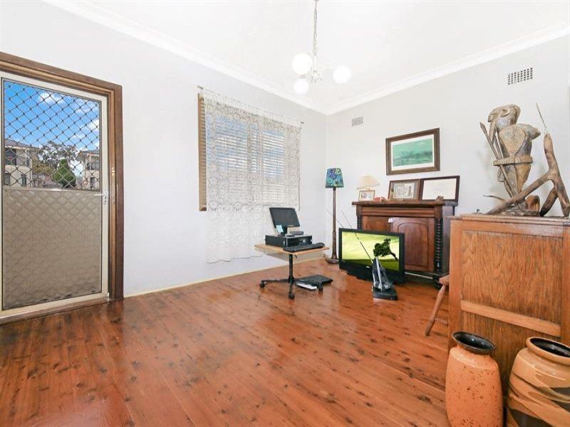 1 Junction Street, Miranda NSW 2228