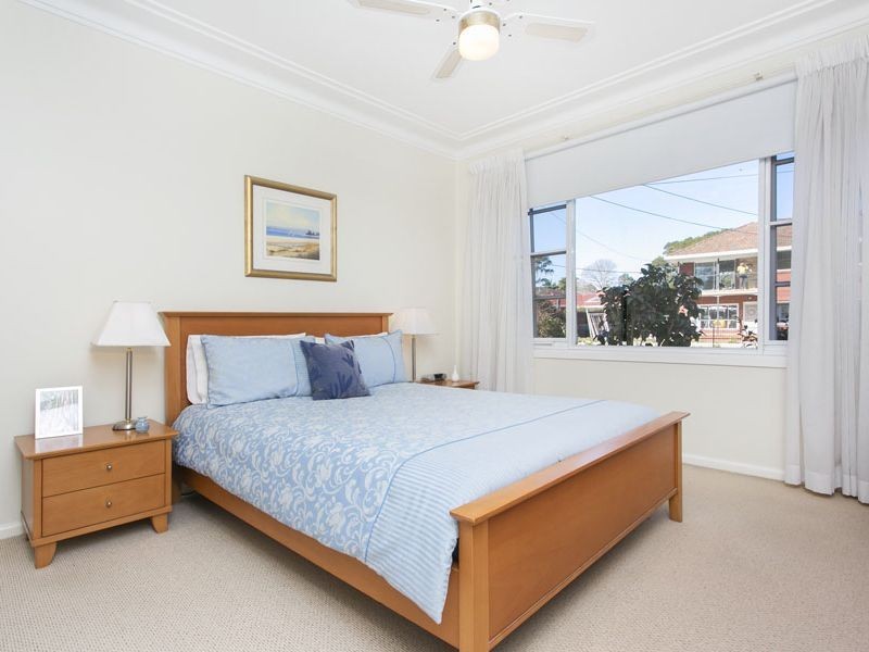 9 Nyngan Place, Miranda NSW 2228