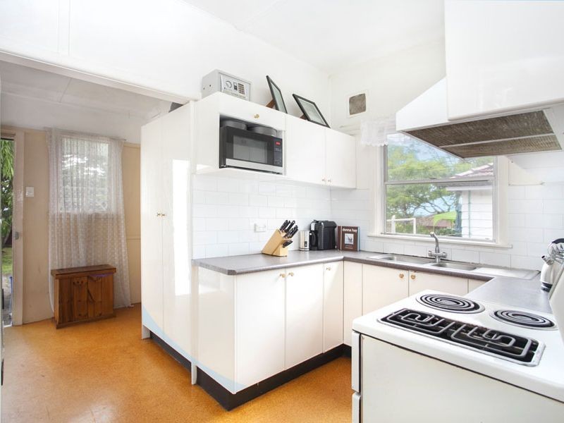 3 Graham Avenue, Miranda NSW 2228