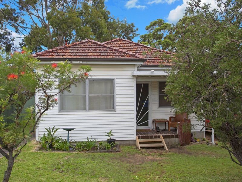 3 Graham Avenue, Miranda NSW 2228