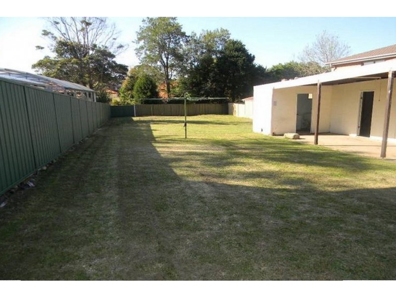 17 Cook Street, Caringbah NSW 2229