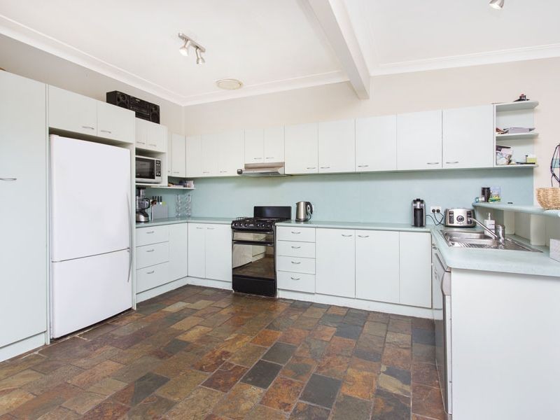 3 Gwawley Parade, Miranda NSW 2228