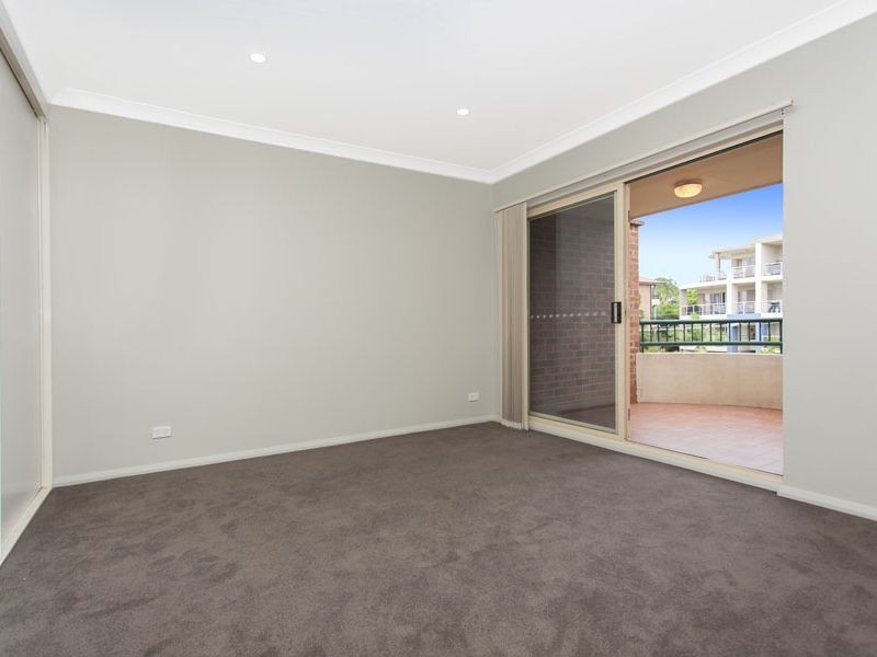 12/9-15 Mansfield Ave, Caringbah NSW 2229