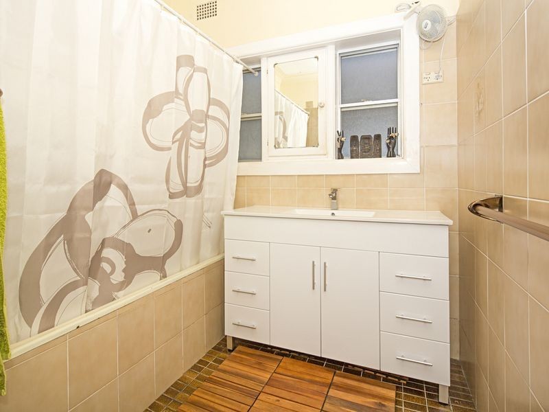 11 Trickett Rd, Woolooware NSW 2230