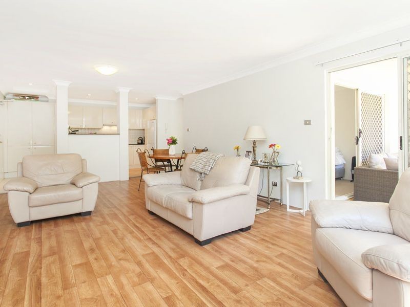 33/36 Wandella Rd, Miranda NSW 2228