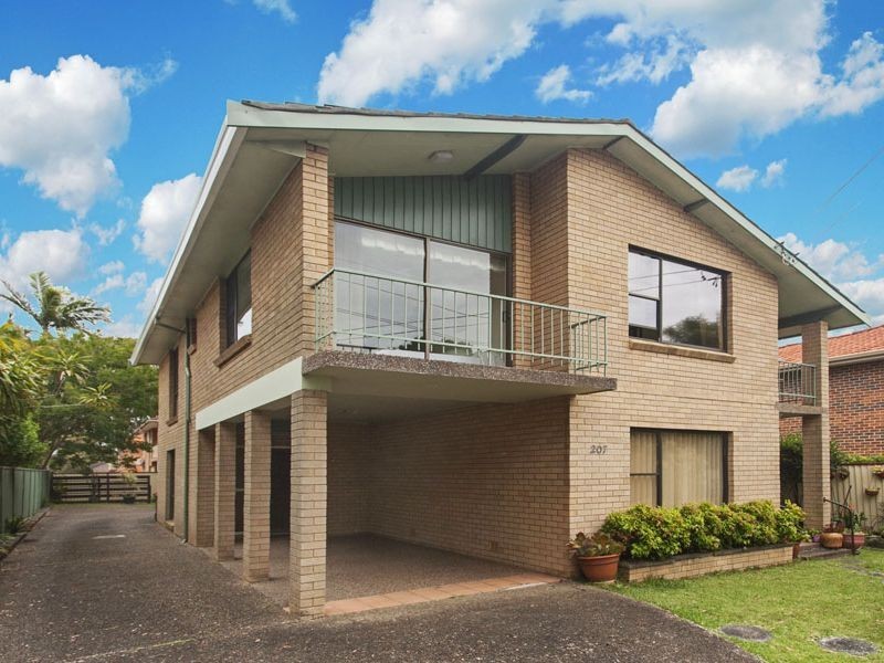 2/207 Willarong Rd, Caringbah South NSW 2229