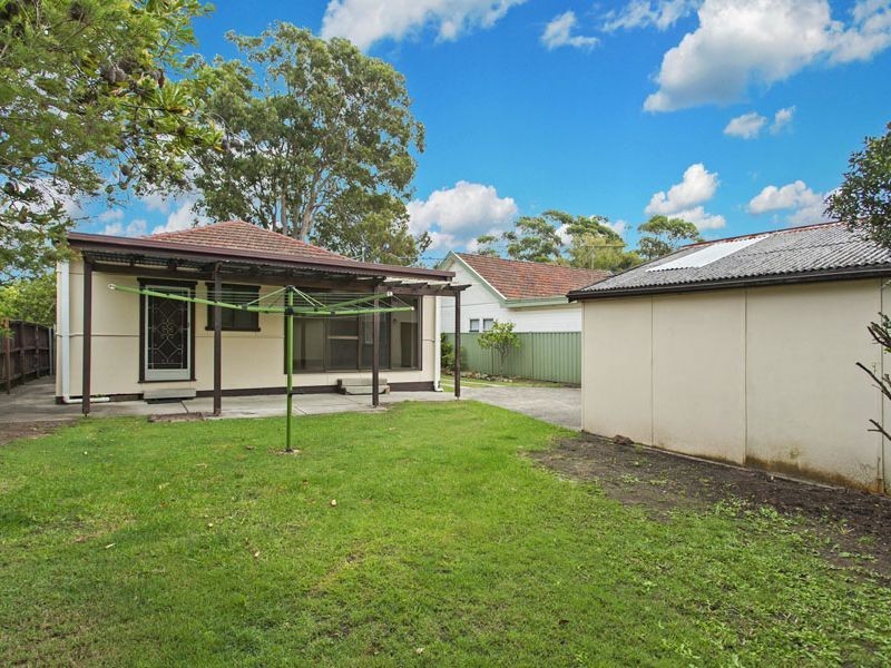 32 Kiwong Street, Yowie Bay NSW 2228