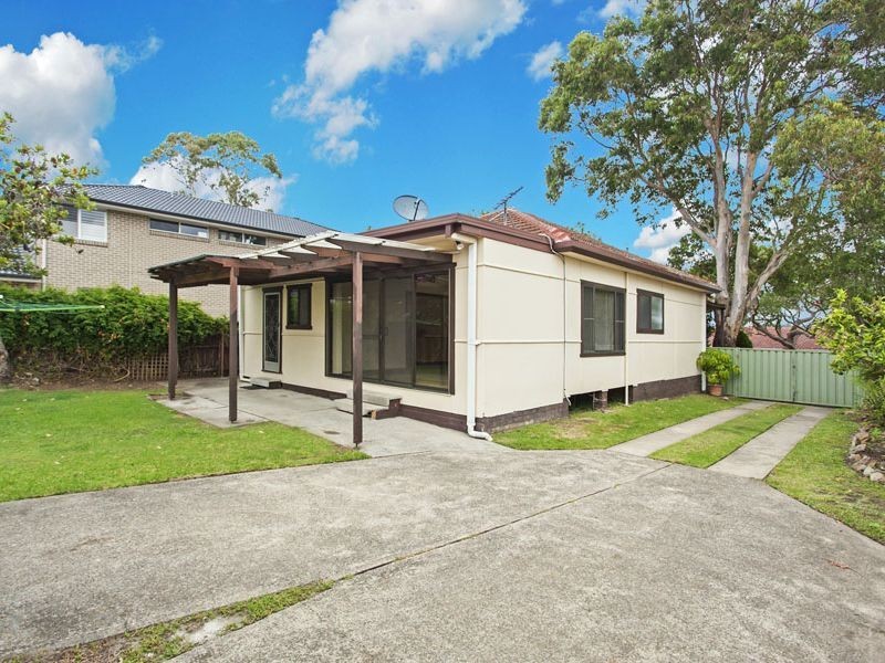 32 Kiwong Street, Yowie Bay NSW 2228
