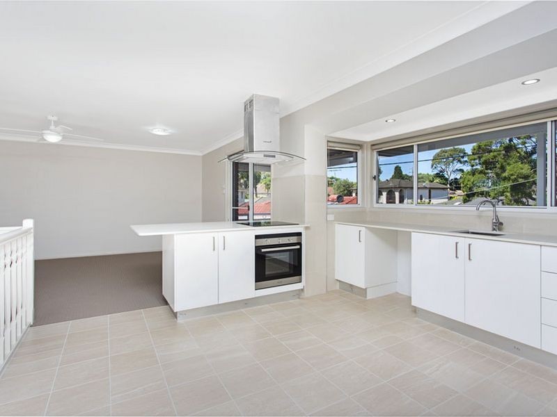 6 Nyngan Place, Miranda NSW 2228