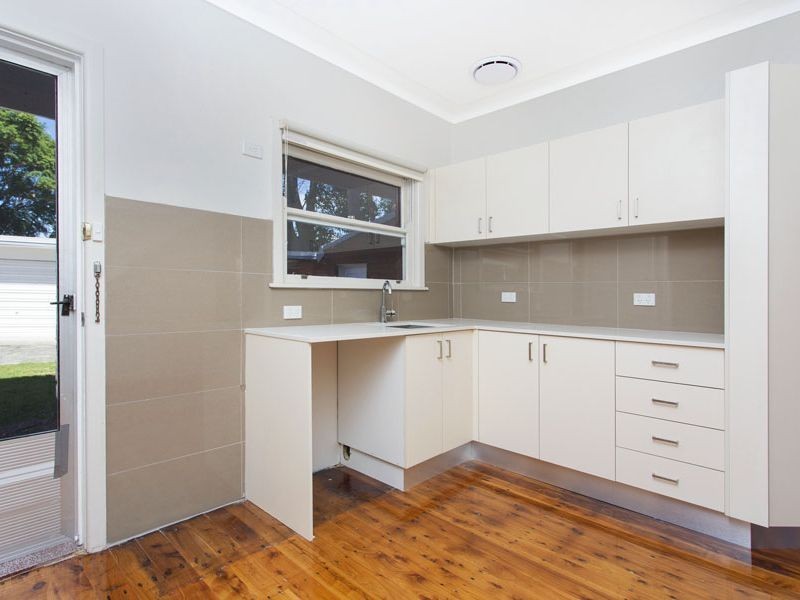 6 Nyngan Place, Miranda NSW 2228