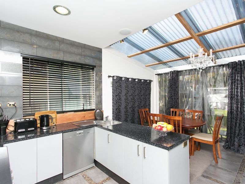 118 Linden Street, Sutherland NSW 2232