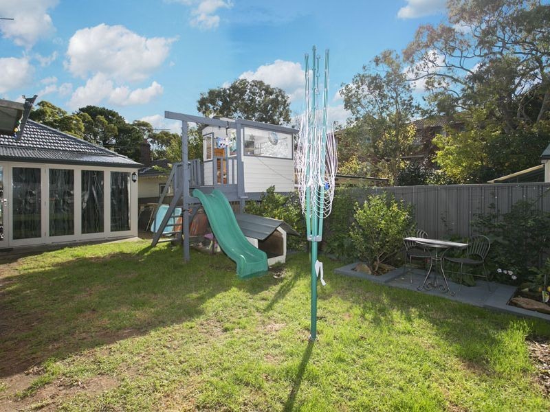 118 Linden Street, Sutherland NSW 2232