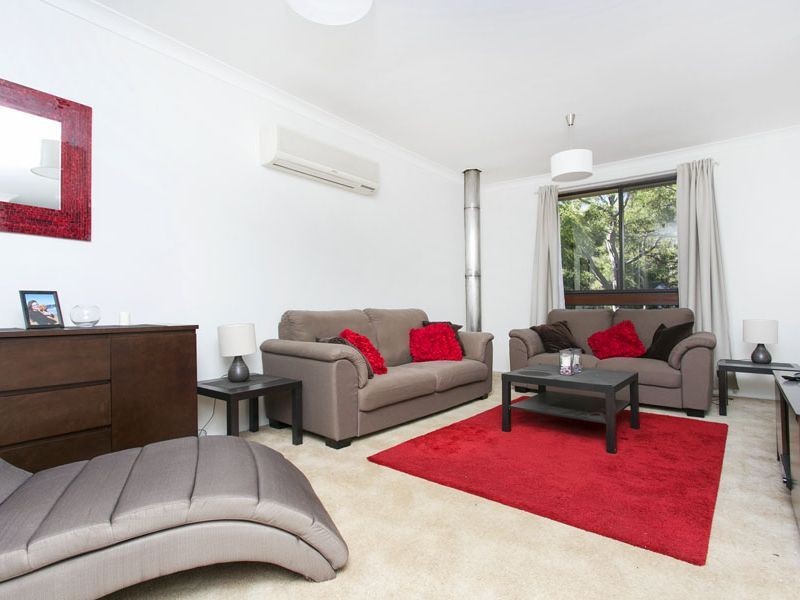 8 Roebourne Street, Yarrawarrah NSW 2233