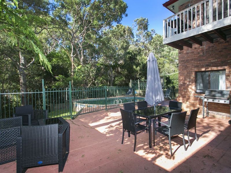 8 Roebourne Street, Yarrawarrah NSW 2233