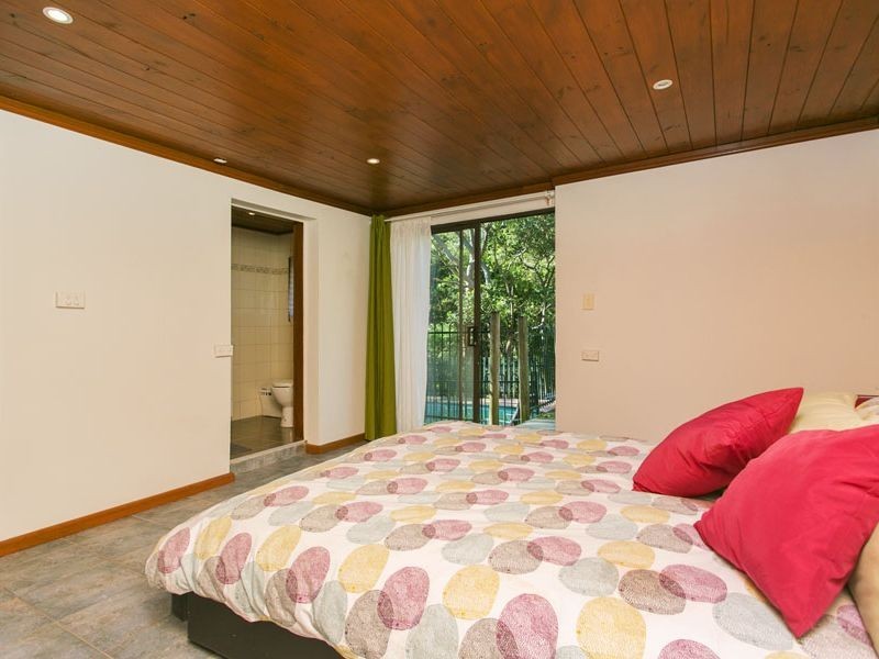 8 Roebourne Street, Yarrawarrah NSW 2233