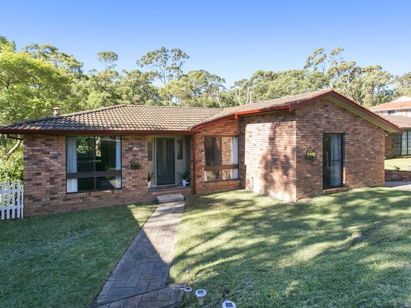 8 Roebourne Street, Yarrawarrah NSW 2233