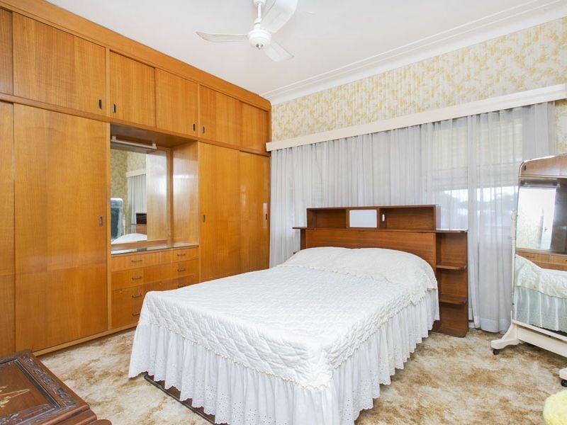 18 Montgomery Street, Miranda NSW 2228