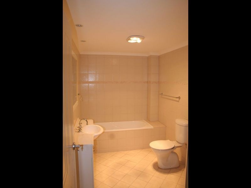 5/36 Wandella Road, Miranda NSW 2228