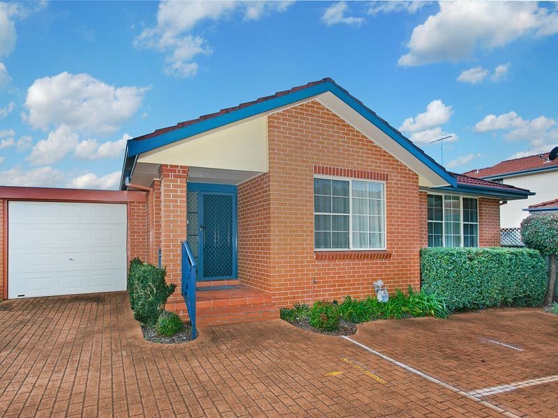 18/112 Port Hacking Road, Sylvania NSW 2224