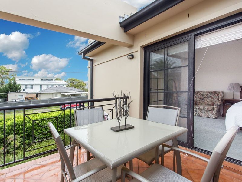 2/50 Sturt Road, Woolooware NSW 2230