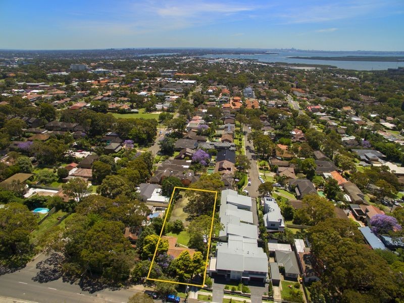 221 Burraneer Bay Road, Caringbah NSW 2229