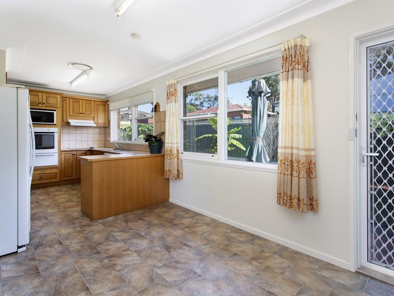 5 Monomeeth Place, Miranda NSW 2228