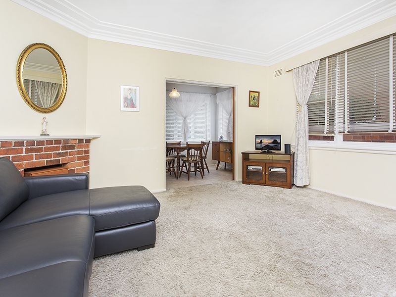 19 Karoola Crescent, Caringbah NSW 2229