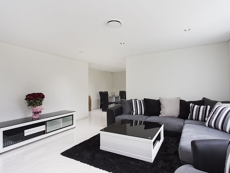 10A Carramar Crescent, Miranda NSW 2228