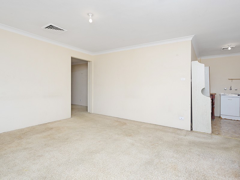 9 Auburn Road, Regents Park NSW 2143