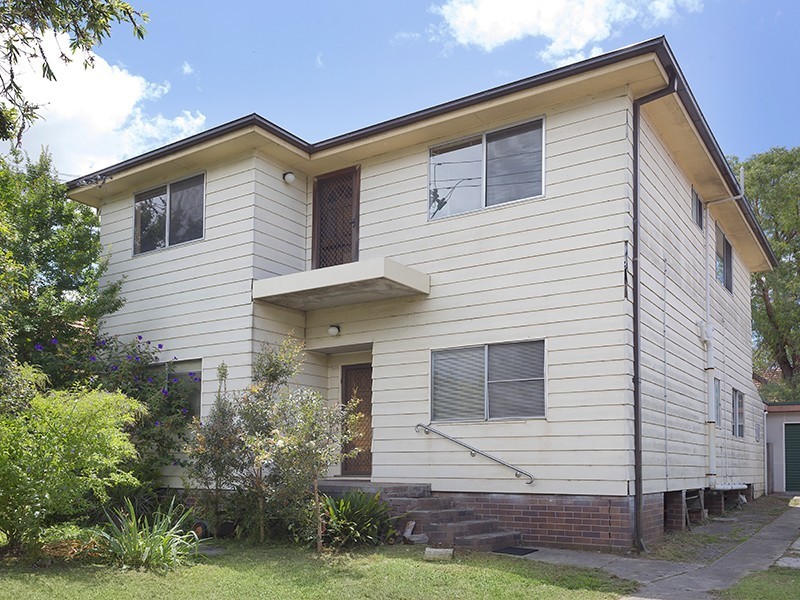 9 Auburn Road, Regents Park NSW 2143
