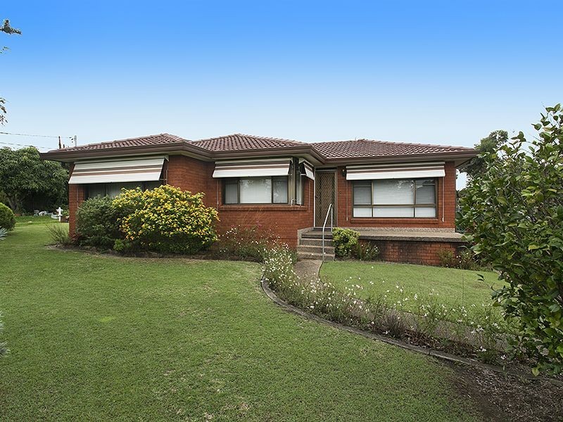 8 Lola Place, Miranda NSW 2228