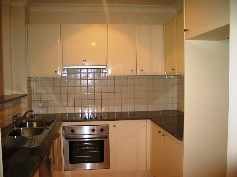 17/36 Wandella Road, Miranda NSW 2228