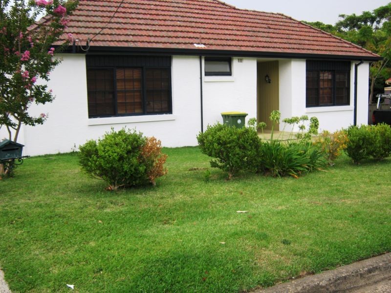 1 Ingara Avenue, Miranda NSW 2228