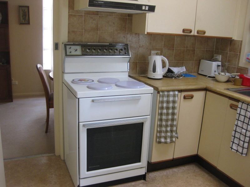 271 President Avenue, Miranda NSW 2228