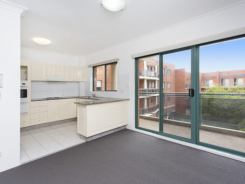 12/32-36 Urunga Parade, Miranda NSW 2228