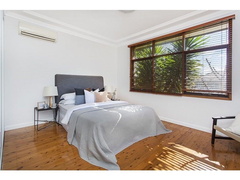 4 Graham Avenue, Miranda NSW 2228