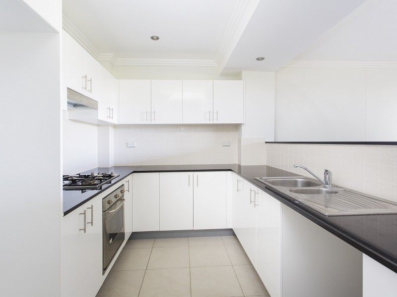 18/8-12 Wandella Road, Miranda NSW 2228