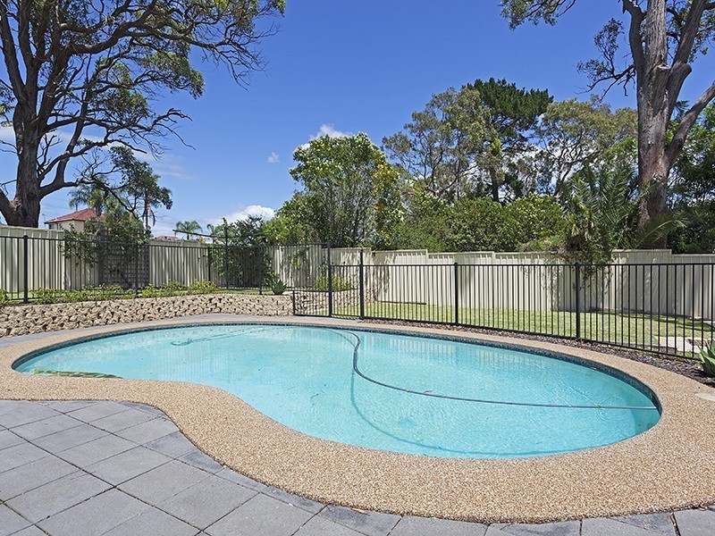 40 Gwawley Parade, Miranda NSW 2228