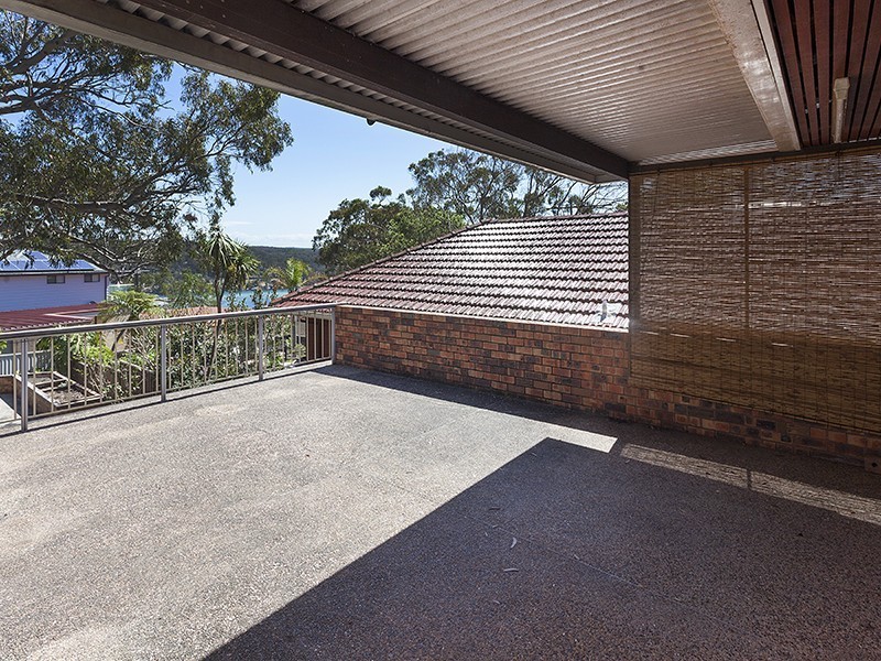 4 Immarna Avenue, Lilli Pilli NSW 2229