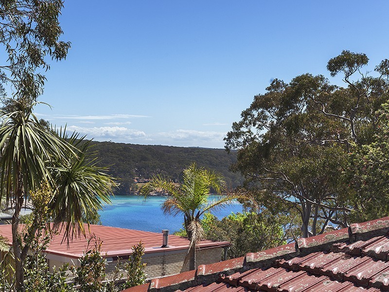 4 Immarna Avenue, Lilli Pilli NSW 2229