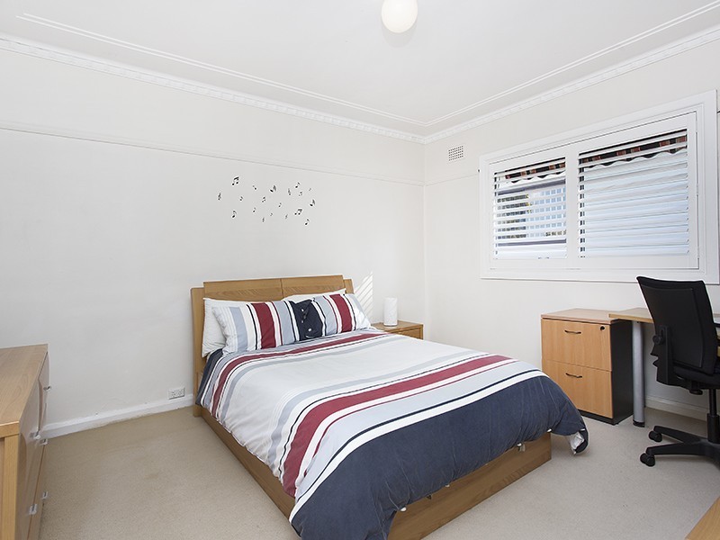 10 Durbar Avenue, Kirrawee NSW 2232