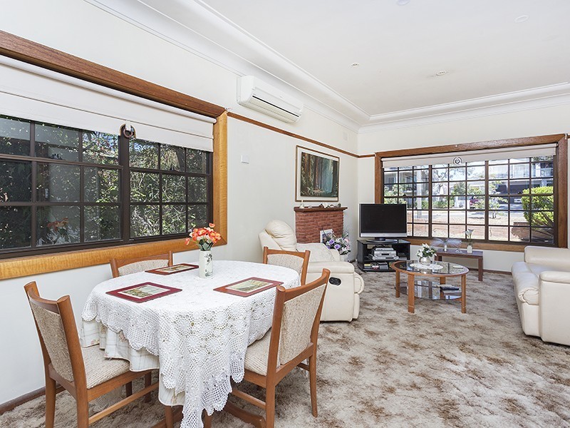 11 Forest Road, Yowie Bay NSW 2228