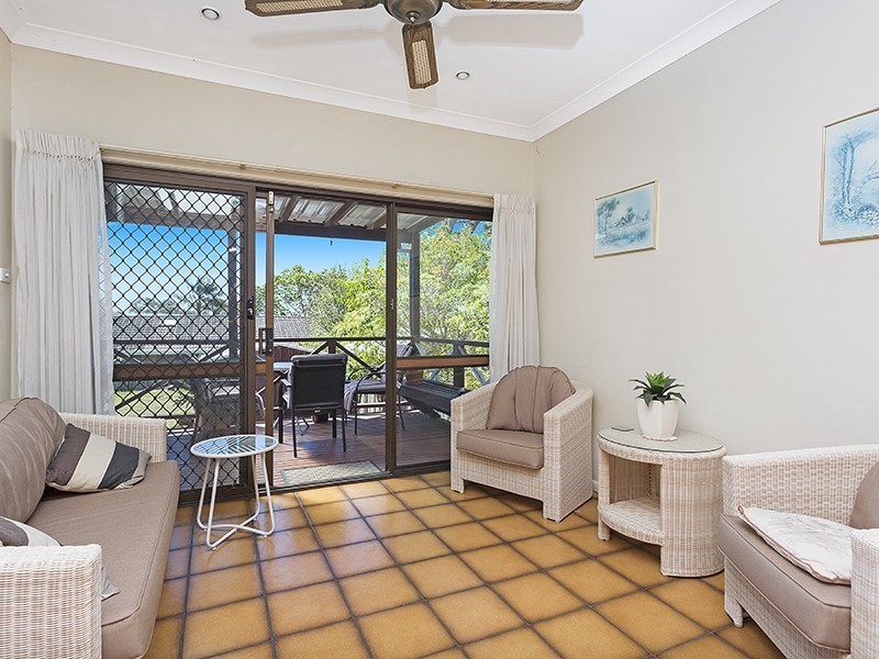 11 Forest Road, Yowie Bay NSW 2228