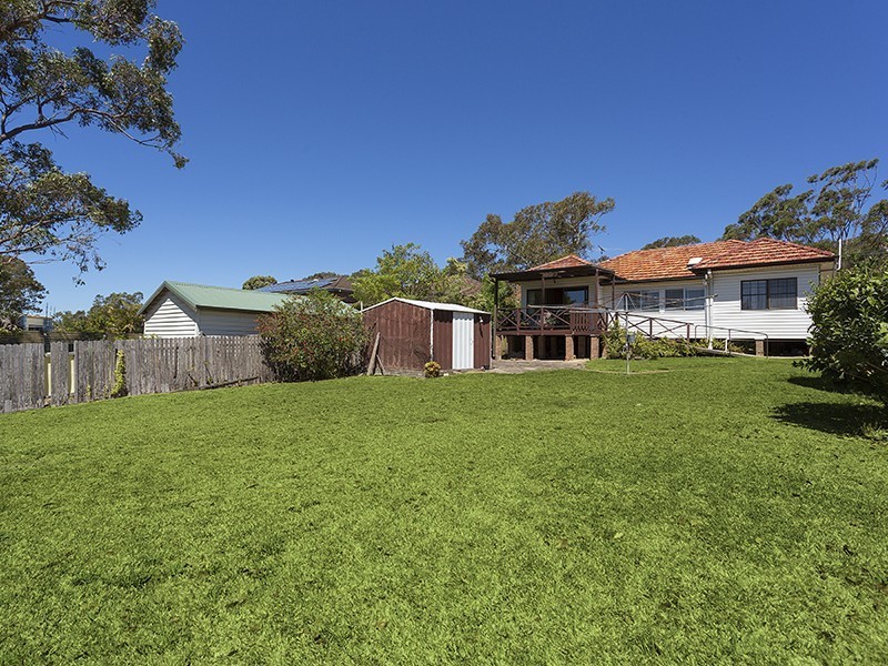 11 Forest Road, Yowie Bay NSW 2228