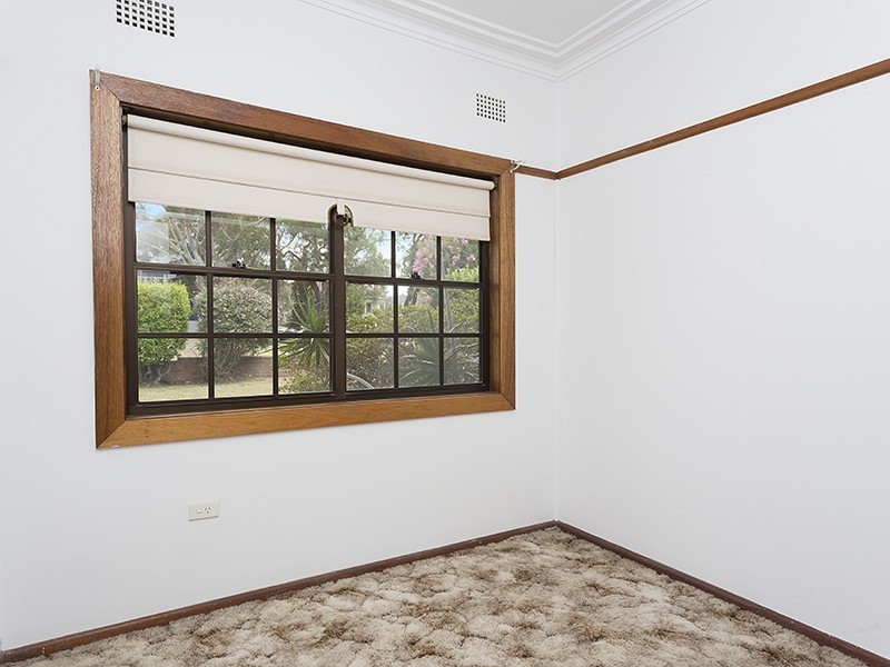 11 Forest Road, Yowie Bay NSW 2228