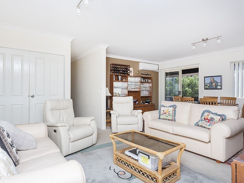 25/10-14 Warburton Street, Gymea NSW 2227