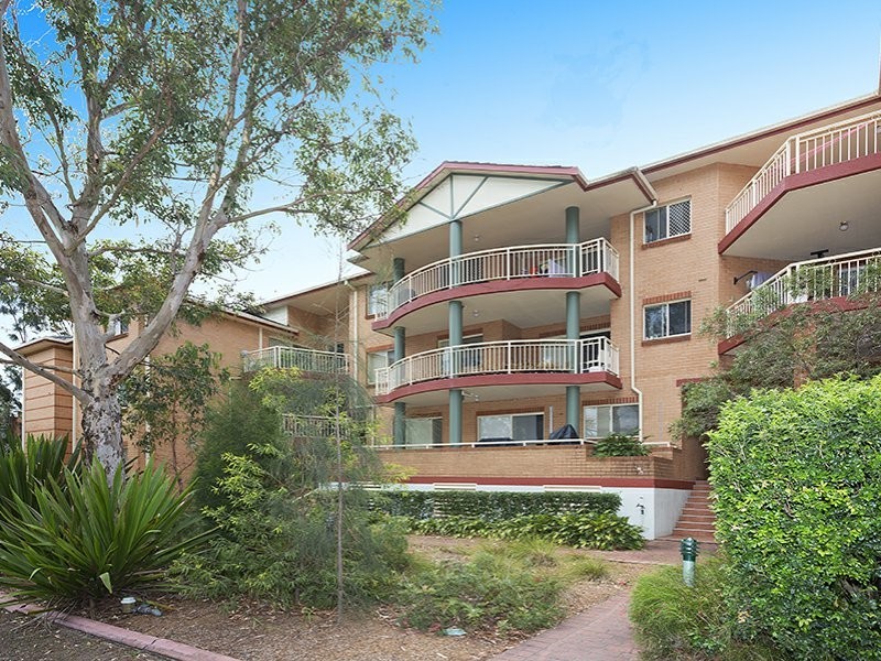 17/8-14 Gibbs Street, Miranda NSW 2228