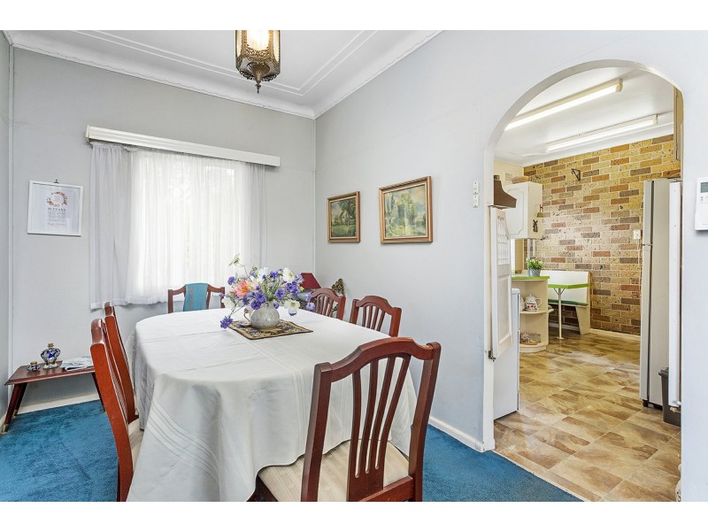 18 Tergur Crescent, Caringbah NSW 2229